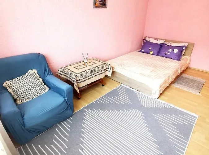 Intimate Militari